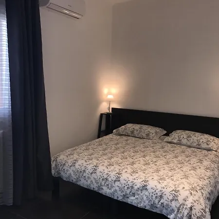 National 5 Frühstückspension Bari